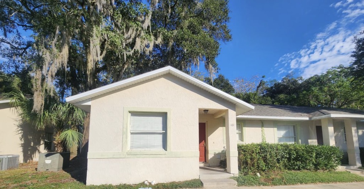 East Line Street Apartments front